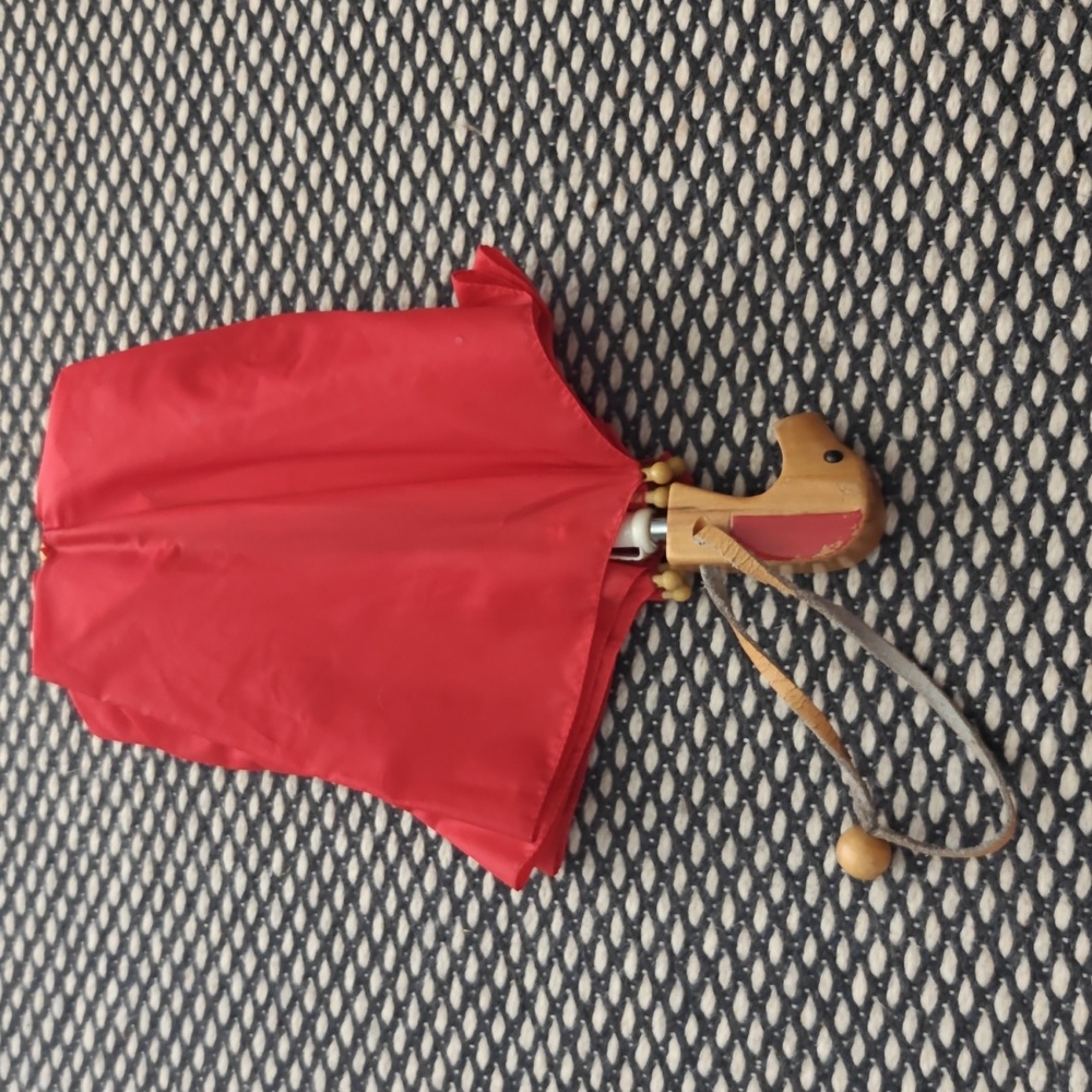 Vintage Child Umbrella Wood Wooden Dog Puppy Head Handle Red